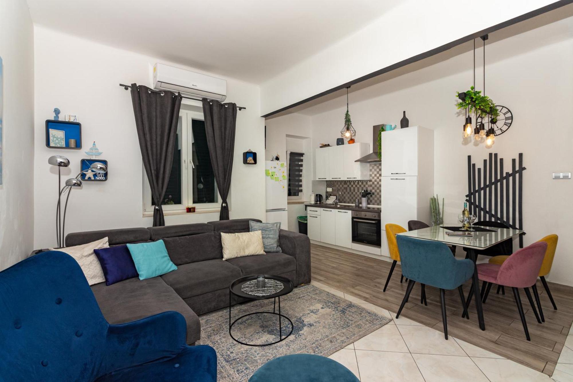 Spacious Apartment Center Σπλιτ Εξωτερικό φωτογραφία